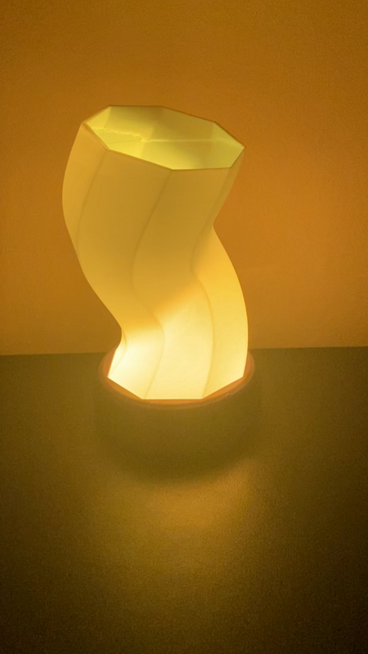 3D Printed Desk Lamp - The Twist Up