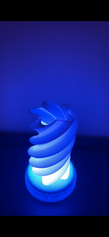 3D Printed Desk Lamp - Twisted Star