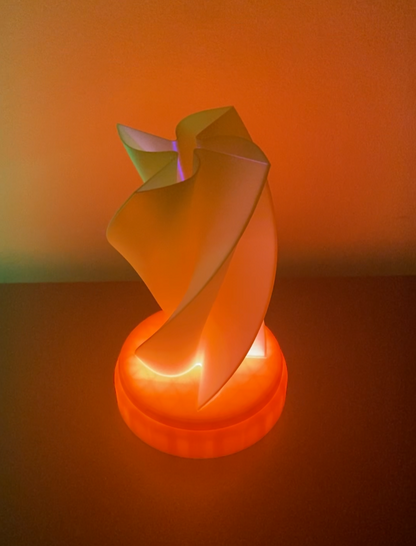 3D Printed Desk Lamp - 4 Point Twist