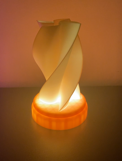 3D Printed Desk Lamp - 4 Point Twist