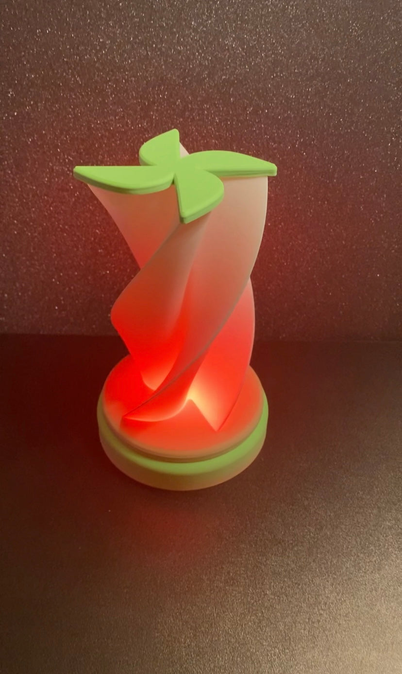 3D Printed Desk Lamp - 4 Point Twist (Tulip)