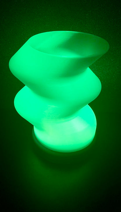 3D Printed Desk Lamp - Funky Twist