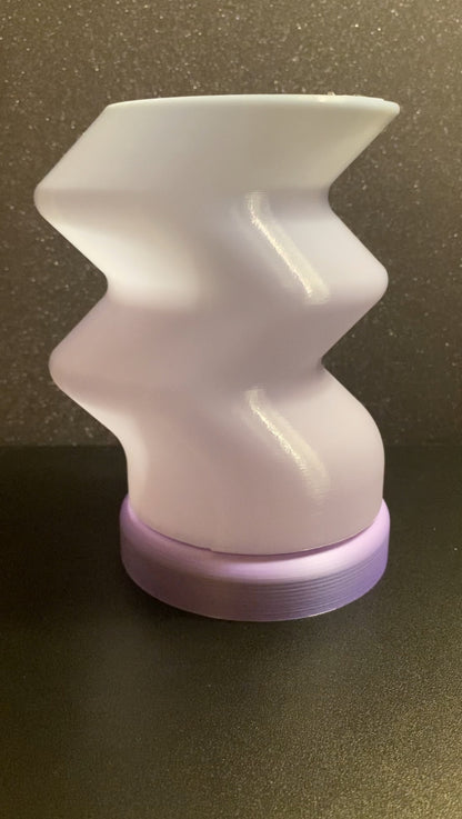 3D Printed Desk Lamp - Funky Twist