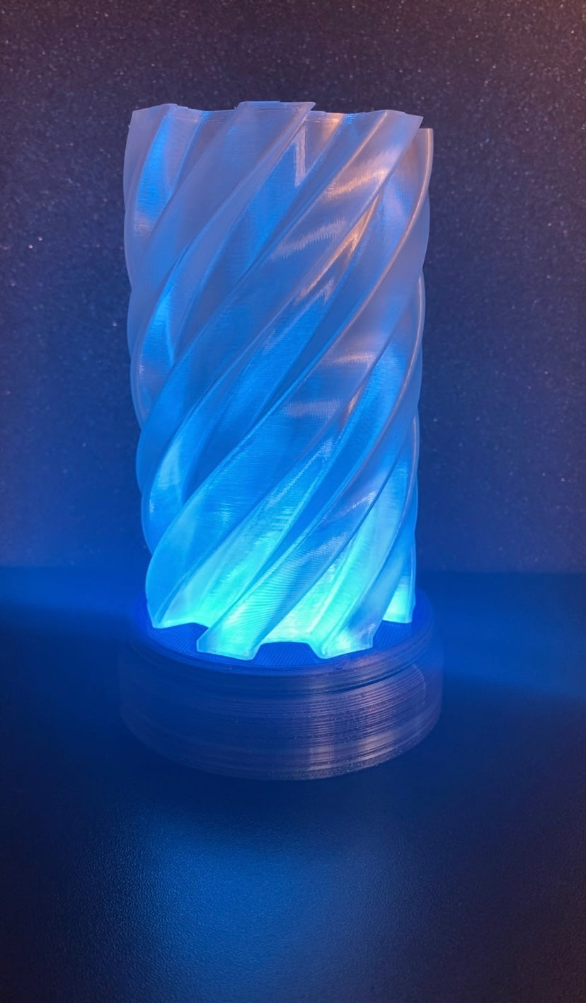 3D Printed Desk Lamp ~ The Blade