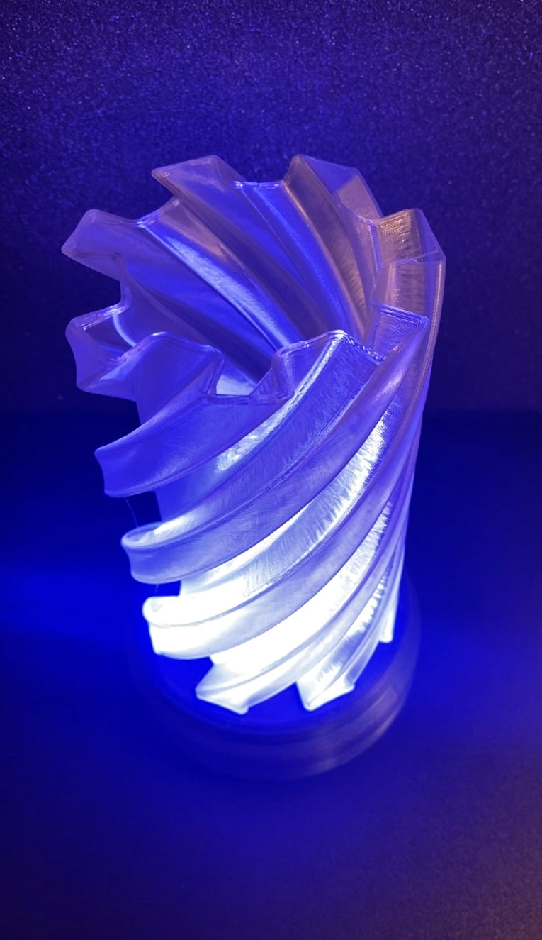 3D Printed Desk Lamp ~ The Blade