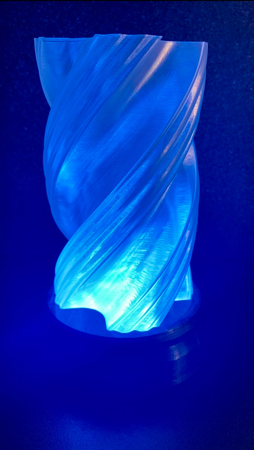3D Printed Desk Lamp ~ Helix