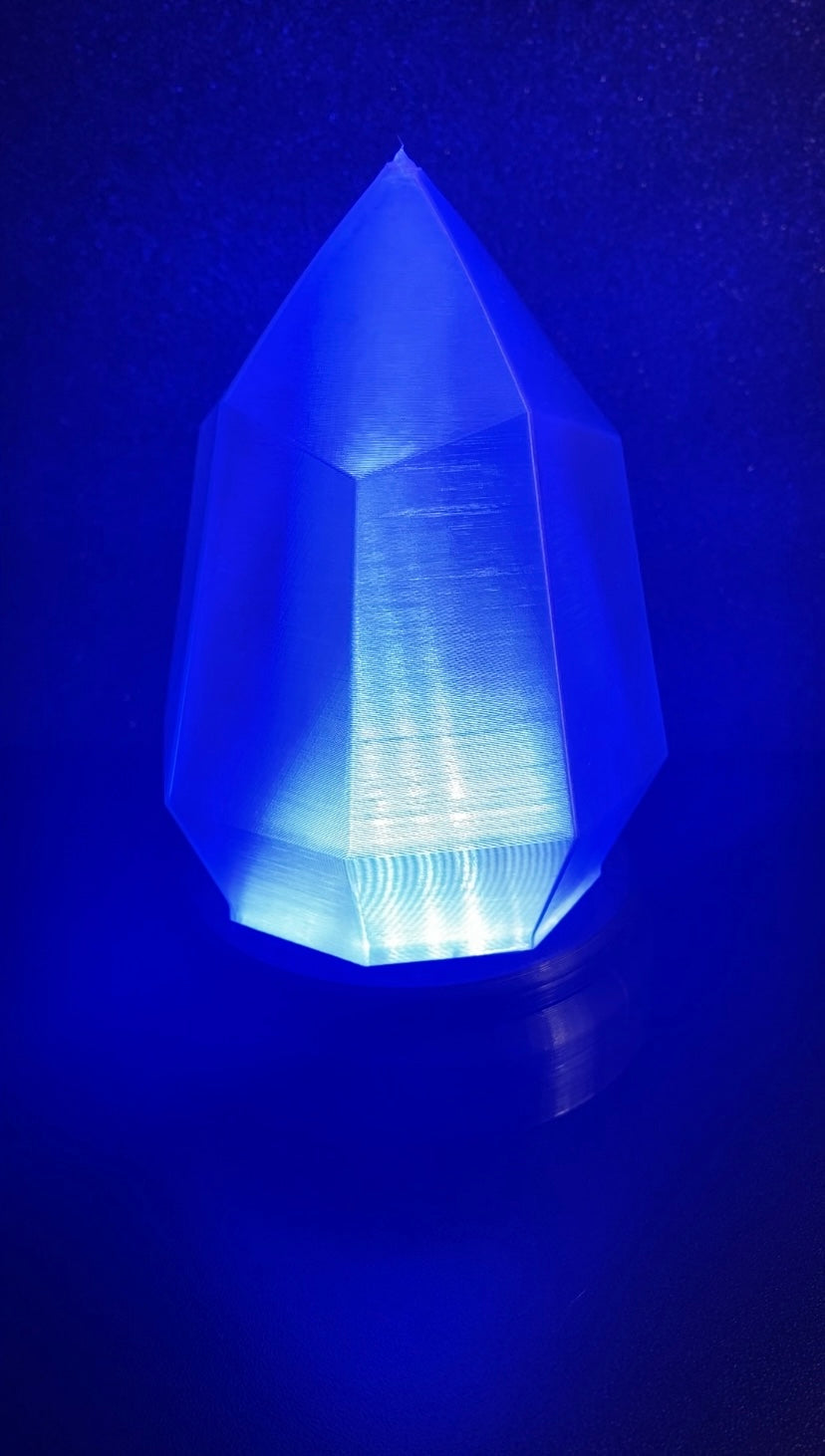 3D Printed Desk Lamp ~ The Crystal
