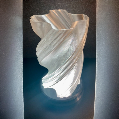 3D Printed Desk Lamp ~ Helix