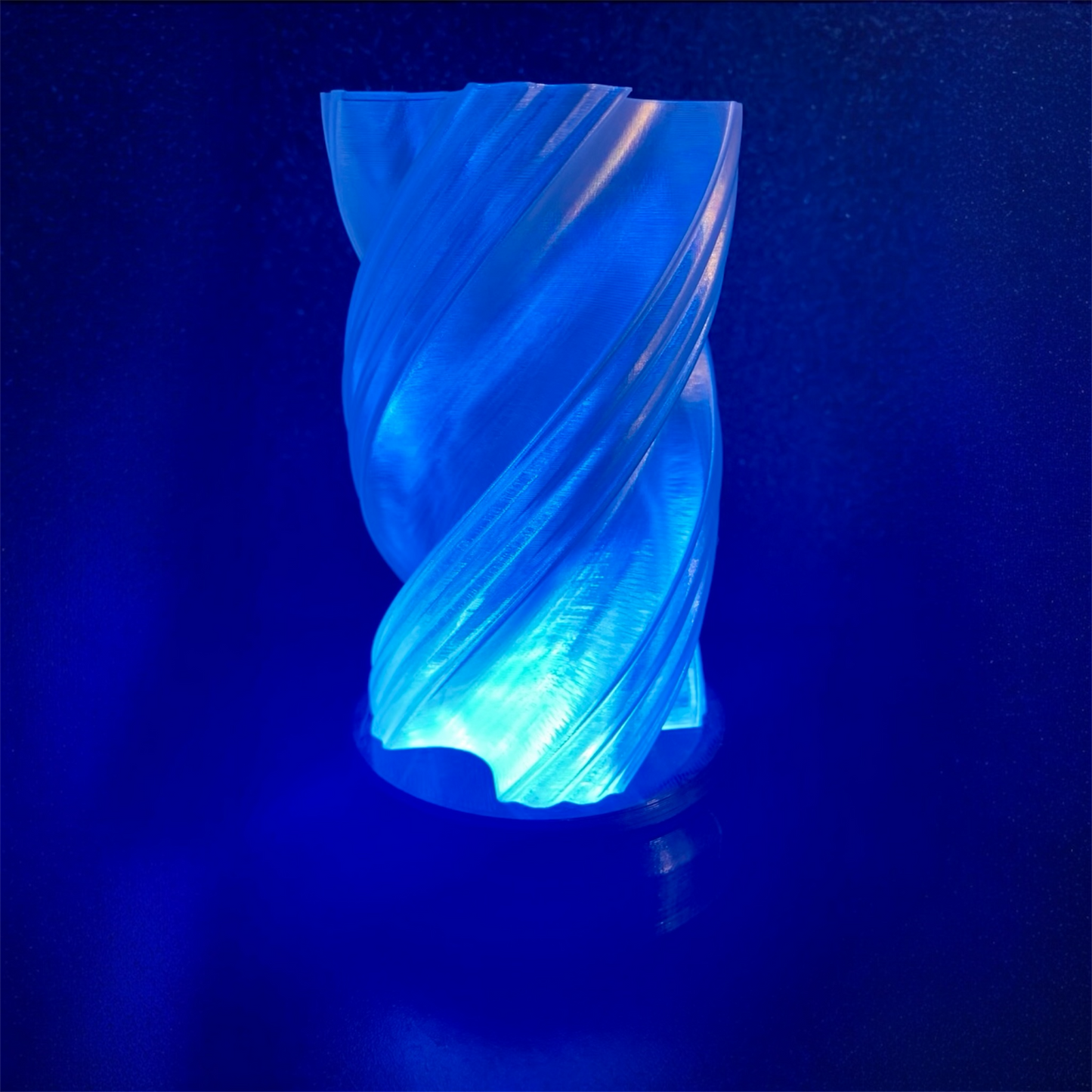3D Printed Desk Lamp ~ Helix