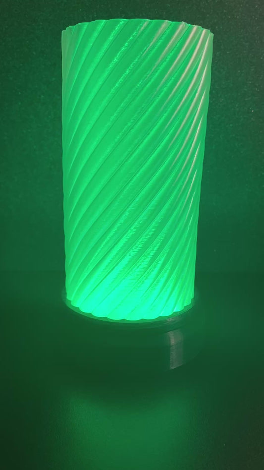 3D Printed Desk Lamp ~ Ruffle